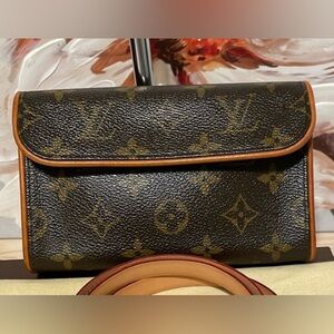 Louis Vuitton Mono Florentine Crossbody/Belt Bag